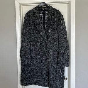 Karl Lagerfeld Paris Mens boucle  Topcoat w/removable liner